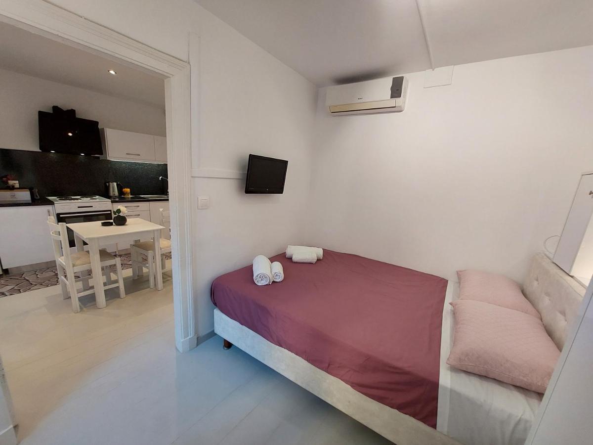 Akis Luxury Flat Apartment Corfu  ภายนอก รูปภาพ